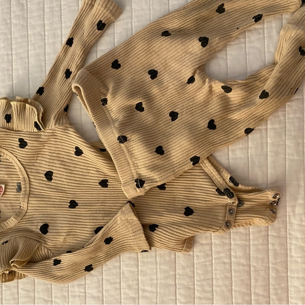 Amazon Kids Matching Tan Heart Set